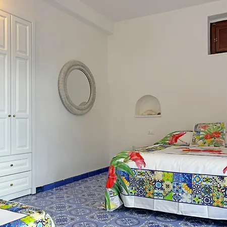 Semesterbostad Casa Ambra